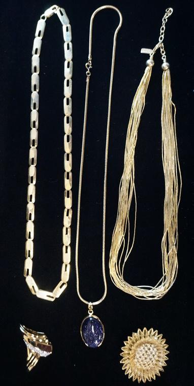 LOT OF STERLING SILVER JEWELRY (1 of 4)