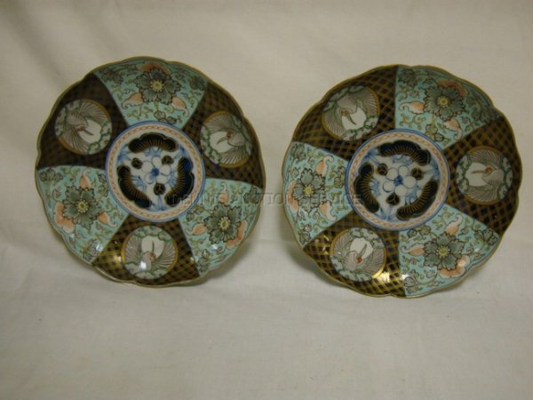 PR OF IMARI PLATES; 8 3/4 IN