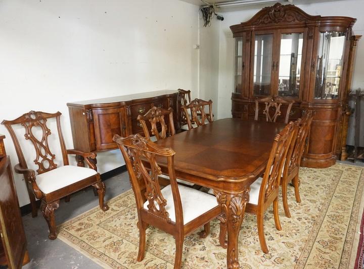 BROYHILL 11 PIECE DINIING RROM SET: BROYHILL 11 PIECE DINIING RROM SET, MIRROR BACK BEVELED GLASS CHINA CABINET, SERVER, TABLE W/2 LEAVES & 8 CHAIRS, SOME STAINING ON CHAIR SEATS