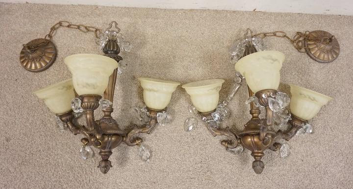 PAIR OF 3 LIGHT HANGING LIGHT FIXTURES: PAIR OF 3 LIGHT HANGING LIGHT FIXTURES
