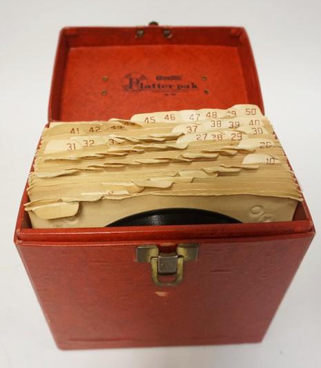 1950'S 45 RPM RECORDS IN *PLATTER PAK* BOX: 1950'S 45 RPM RECORDS IN *PLATTER PAK* BOX INCLUDES FRANK SINATRA, RICK NELSON, JIMMY BOWEN, ETC
