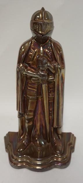 SALESMAN SAMPLE UNUSUAL MEDEVIL METAL KNIGHT FIREPLACE: SALESMAN SAMPLE UNUSUAL MEDEVIL METAL KNIGHT FIREPLACE TOOL SET, 15 1/2 IN TALL