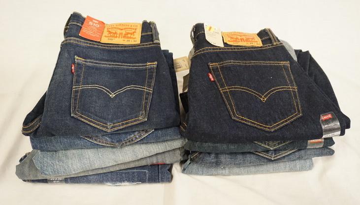 LOT OF 9 PAIRS OF LEVI'S JEANS. NEW W/ TAGS: LOT OF NINE PAIRS OF LEVI STRAUSS & COMPANY JEANS. NEW W/ TAGS. ALL HAVE 29 IN WAIST