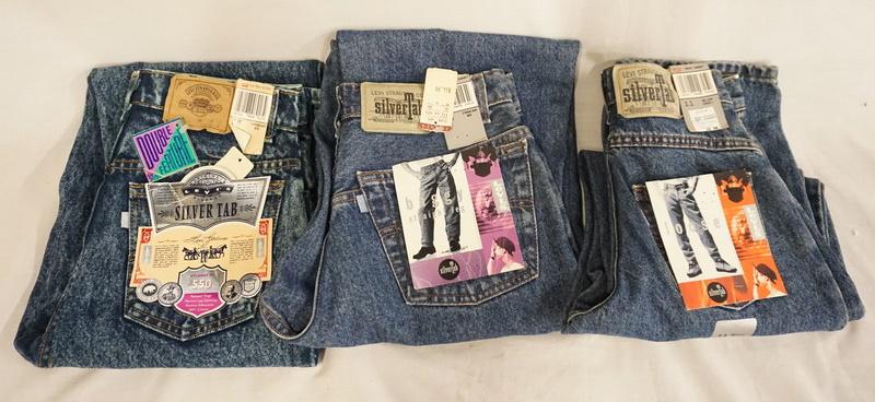 LOT OF 3 VINTAGE LEVI'S SILVER TAB JEANS: LOT OF THREE PAIRS OF VINTAGE LEVI STRAUSS & COMPANY SILVER TAB JEANS W/ TAGS. SIZES ARE 11, 28 X 30 & 29 X 34