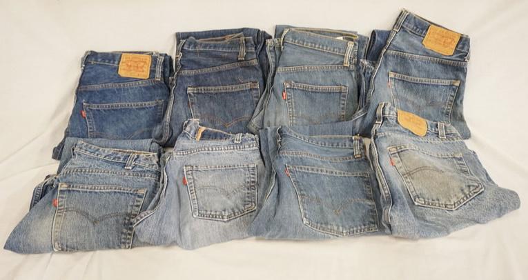 LOT OF 8 PAIRS OF VINTAGE LEVIS JEANS W/ RED TAB: LOT OF EIGHT PAIRS OF VINTAGE LEVI STRAUSS & COMPANY JEANS W/ RED TABS. ONE PAIR IS 501 SIZE 34 X 36 THE OTHER SEVEN ARE 505 SIZES; 30 X 34, 32 X 29, 33 X 34, 34 X 30, THREE PAIRS ARE SIZE 32 X 32. VA