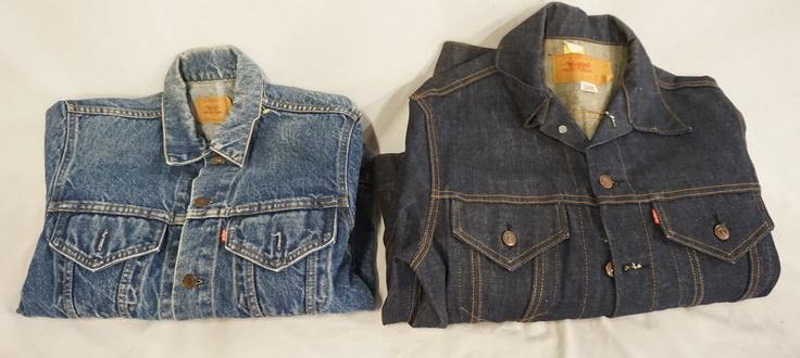 LOT OF 2 VINTAGE LEVI'S DENIM JACKETS: LOT OF TWO VINTAGE USA MADE LEVI STRAUSS & COMPANY DEMIN JACKETS, ONE IS SIZE 38 & HAS SOME WEAR ON LEFT SLEEVE, THE OTHER IS SIZE 40
