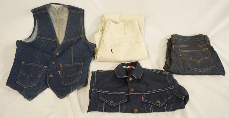 LOT OF VINTAGE LEVIS CLOTHING: LOT OF VINTAGE LEVIS CLOTHING LOT INCLUDES A VEST, A JACKET & TWO PAIRS OF PAINTS. THE JACKET & BOTH PAIRS OF PANTS HAVE BIG E. VARYING DEGREES OF WEAR