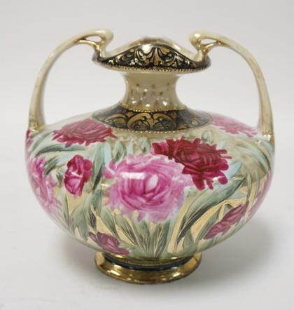 HAND PAINTED NIPPON VASE: HAND PAINTED NIPPON VASE W/ BLUE MAPLE LEAF MARK. 6 3/4 IN H