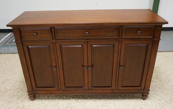 4 DOOR 3 DRAWER SIDE BOARD: FOUR DOOR THREE DRAWER SIDEBOARD HAS A WINE RACK SECTION 58 IN W 39 IN H 19 IN DEEP