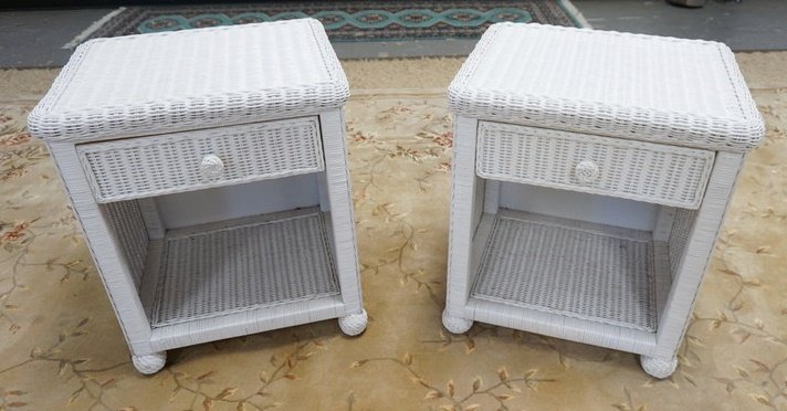 PAIR OF WICKER 1 DRAWER NIGHT STANDS: PAIR OF WICKER 1 DRAWER NIGHT STAND, 20 1/2 IN X 17 1/2 IN X 23 1/2 IN HIGH