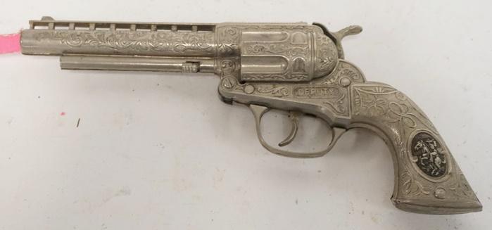 ANTIQUE TOY CAP GUN MARKED DEPUTY: ANTIQUE TOY CAP GUN MARKED DEPUTY