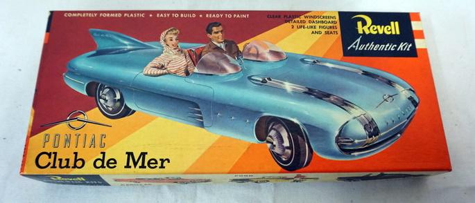 REVELL MODEL CAR KIT PONTIAC CLUB DE MER: REVELL MODEL CAR KIT PONTIAC CLUB DE MER. KITS ARE POSSIBLY COMPLETE, NOT GUARANTEED
