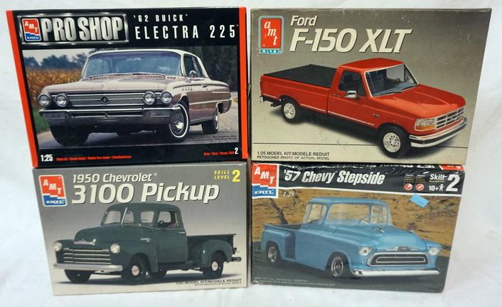 4 AMT ERTL MODEL CAR AND TRUCK KITS: LOT OF 4 AMT ERTL MODEL CAR AND TRUCK KITS. KITS ARE POSSIBLY COMPLETE, NOT GUARANTEED