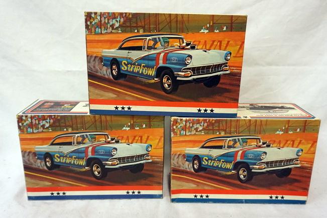 3 AMT MODEL CAR KITS: LOT OF 3 AMT MODEL CAR KITS, 56 FORD STRIP FOWL. KITS ARE POSSIBLY COMPLETE, NOT GUARANTEED