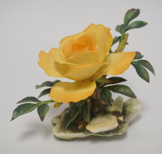 CONNIOSSEUR OF MALVERN *CLARISSA ROSE* SIGNED TERRY K: CONNOISSEUR OF MALVERN *CLARISSA ROSE* SIGNED TERRY K LEWIS NUMBER 12 OF 100, CIRCA 1983, APPROXIMATELY 6 IN X 5 IN X 4 IN