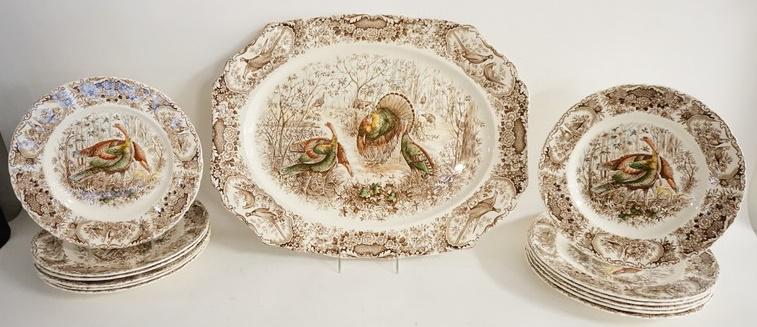 JOHNSON BROTHERS WOODLAND WILD TURKEYS WINDSOR WARE: JOHNSON BROTHERS WOODLAND WILD TURKEYS BROWN MULTI COLOR WINDSOR WARE TURKEY PLATTER W/ 12 10 3/4 IN DINNER PLATES. PLATTER IS 20 IN DIAMETER