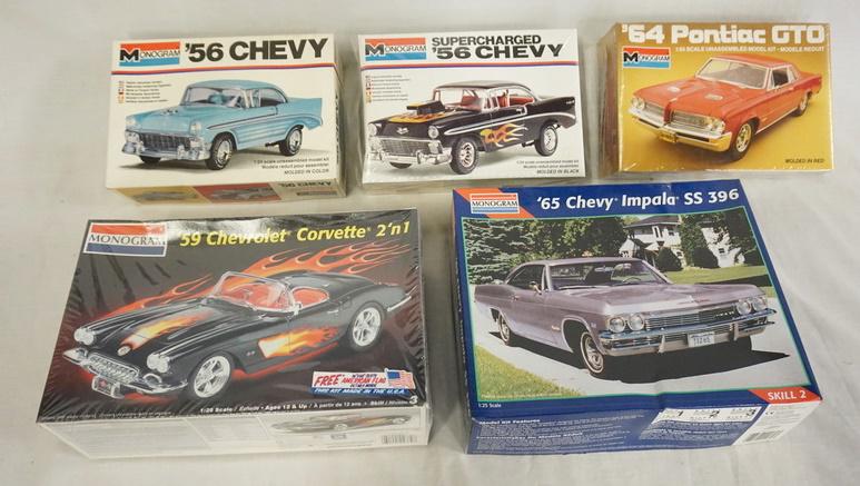 LOT OF 5 MONOGRAM MODEL CAR KITS (1 of 3)