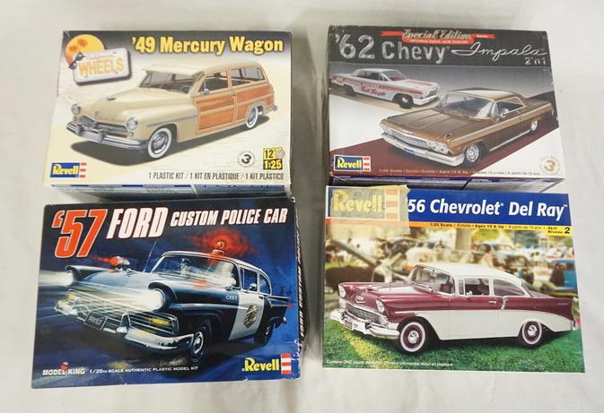 LOT OF 4 REVELL MODEL CAR KITS (1 of 3)