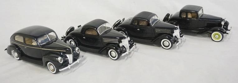 LOT OF 4 BUILT MODEL CAR KITS OF ANTIQUE CARS (1 of 6)