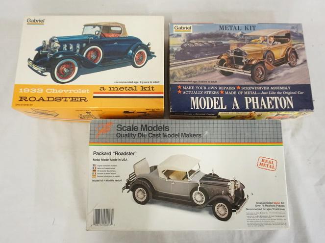 LOT OF 3 GABRIEL METAL/DIE CAST MODEL CAR KITS (1 of 3)