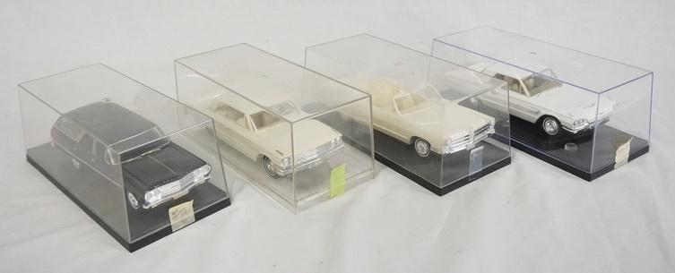 LOT OF 4 BUILT MODEL KITS OF VINTAGE CARS (1 of 4)