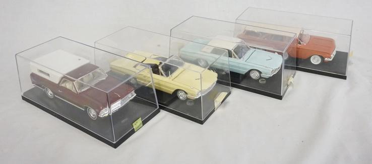 LOT OF 4 BUILT MODEL KITS OF VINTAGE CARS (1 of 4)