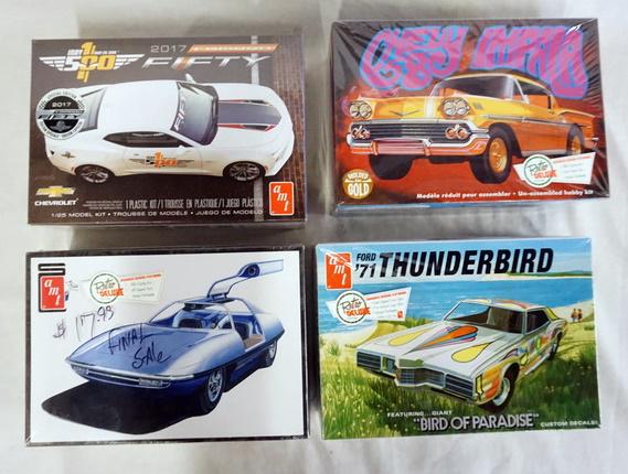 LOT OF 4 AMT MODEL CAR KITS (1 of 3)