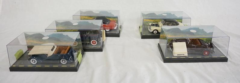 LOT OF 5 MODELS OF VINTAGES CARS (1 of 1)