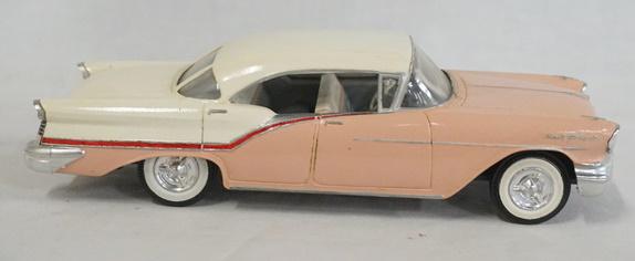 PROMOTIONAL JO-HAN OLDSMOBILE MODEL (1 of 6)