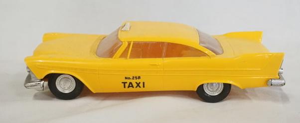 JO-HAN PROMO 1958 PLYMOUTH TAXI MODEL (1 of 5)