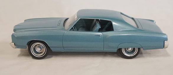 PROMOTIONAL 1970 CHEVROLET MONTE CARLO MODEL CAR (1 of 5)