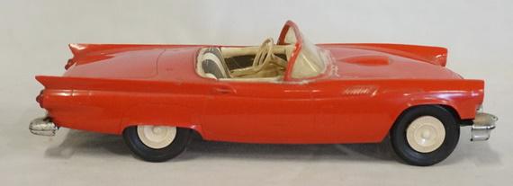 PROMOTIONAL AMT 1957 THUNDERBIRD MODEL CAR (1 of 5)