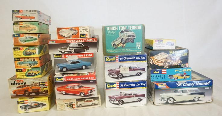 LOT OF 20 REVELL MODEL KIT BOXES CONTIAING PARTIAL (1 of 2)