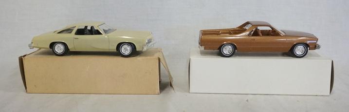 LOT OF 2 PROMOTIONAL MODEL CARS: LOT OF TWO PROMOTIONAL MODEL CARS, ONE IS A JO-HAN 1974 CUTLASS, THE OTHER IS A 1979 CHEVROLET EL CAMINO. BOTH COME N BOXES.
