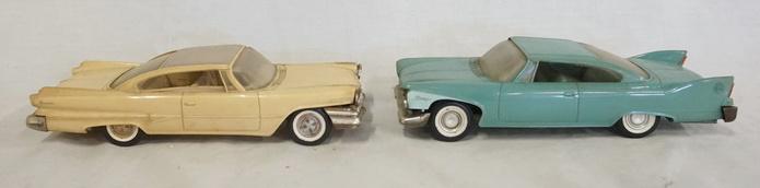 LOT OF 2 PROMOTIONAL JO-HAN MODEL CARS: LOT OF TWO PROMOTIONAL JO-HAN MODEL CARS, ONE IS A 1960 DODGE PHOENIX, THE OTHER IS A 1960 PLYMOUTH FURY. AS FOUND.