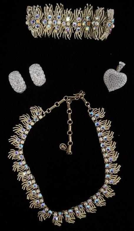 VINTAGE CORO RHINESTONE NECKLACE AND BRACELET SET, (1 of 2)