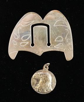 TIFFANY & CO STERLING SILVER BOOKMARK AND EAGLE PENDANT (1 of 5)