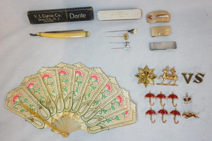 LOT OF MISC. VINTAGE ITEMS. INCLUDING A FAN, DANTE (1 of 11)