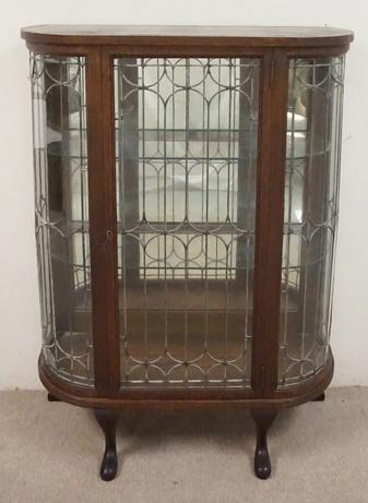 OAK LEADED GLASS CHINA CABINET: OAK LEADED GLASS CHINA CABINET, CURVED SIDES, MIRROR BACK & GLASS SHELVES, 39 1/2 IN WIDE X 54 IN HIGH
