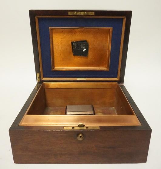 DUNHILL MAHOGANY HUMIDOR: DUNHILL MAHOGANY HUMIDOR, COPPER LINED, 12 IN X 9 3/4 IN X 5 1/2 IN HIGH