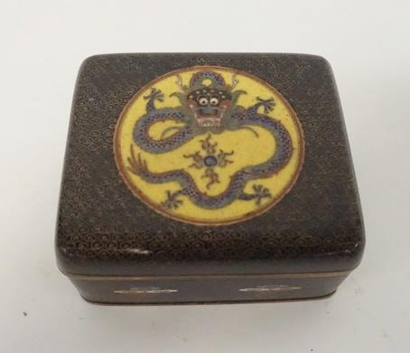 CLOISONNE HINGED BOX W/DRAGON DESIGN ON TOP (1 of 9)
