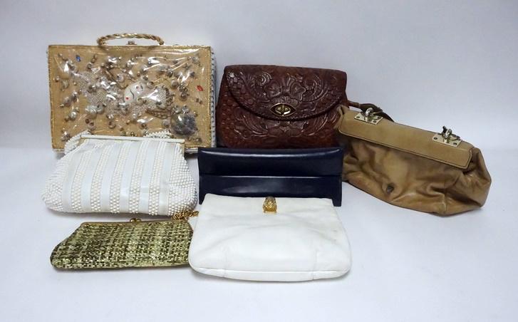 GROUP OF 7 PURSES (1 of 3)