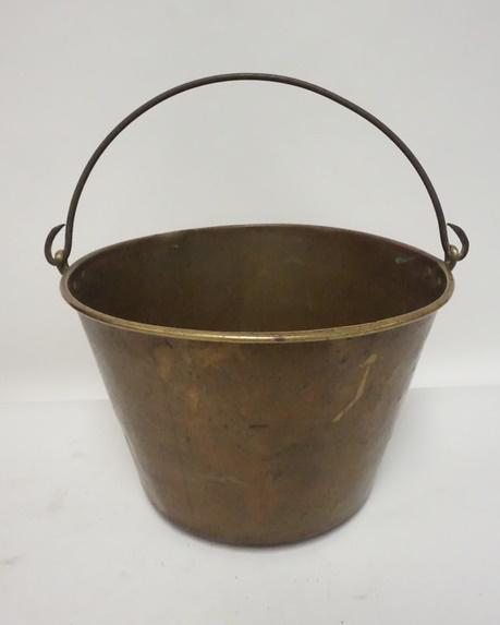 ANTIQUE BRASS JELLY BUCKET (1 of 3)