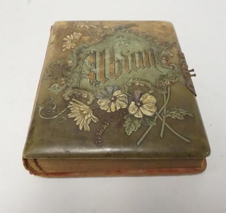 ANTIQUE AFRICAN AMERICAN PHOTO ALBUM W/TIN TYPES (1 of 16)