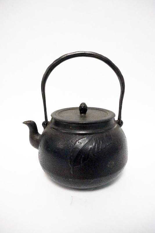 ASIAN METAL TEA POT: ASIAN METAL TEA POT, 9 1/2 IN HIGH