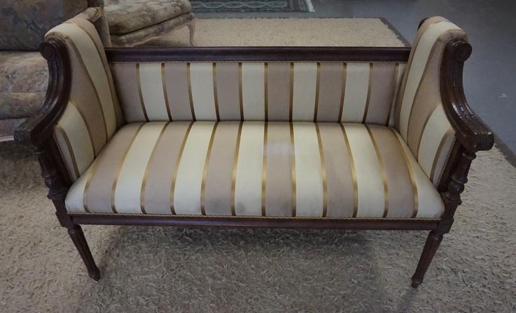 UPHOLSTERED WINDOW BENCH (1 of 2)