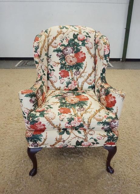 FLORAL UPHOLSTERED WING CHAIR: FLORAL UPHOLSTERED WING CHAIR