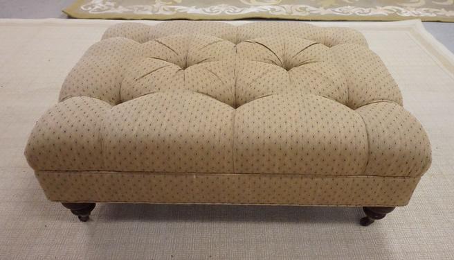 ETHAN ALLEN TUFTED OTTOMAN (1 of 2)