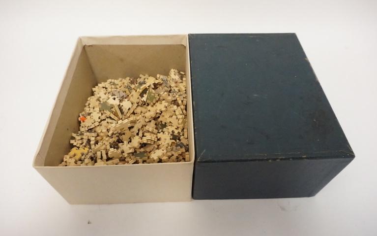 ANTIQUE WOOD JIG SAW PUZZLE: ANTIQUE WOOD JIG SAW PUZZLE, NUMBER OF PIECES UNCERTAIN