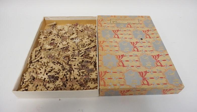 ANTIQUE WOOD JIG SAW PUZZLE (1 of 2)
